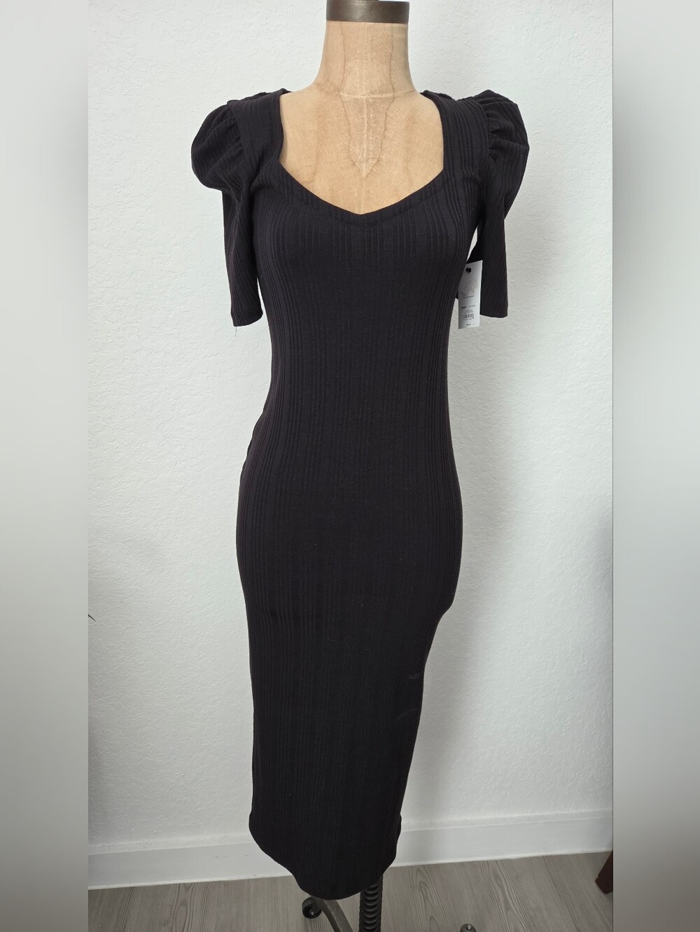 Nine West Black Ribbed Midi Dress with Puff Sleeves